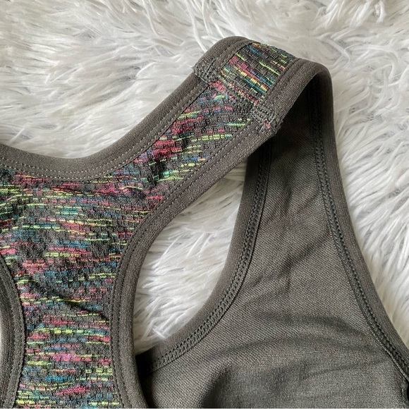 Sports Bra Medium Support Yoga Gym Activewear Bras with Pocket - Picture 7 of 10